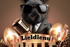 Plakāts: melns trusis saulesbrillēs un uzvalkā ar kaklasaiti, turot vintage mikrofonu. Blakus redzamas divas zelta disko bumbas un šampanieša glāze. Teksts: Lieldienu BALLE ar grupu "Ivarmins" Atāšienes Tautas namā "Annas sātā" 5. aprīlī 22.00. Ieeja: iepriekšpārdošanā 7.00 EUR, balles laikā 10.00. Informācija un galdiņu rezervācija – 28805705 – Vēsma. JĒKABPILS NOVADA KULTŪRAS PĀRVALDE.